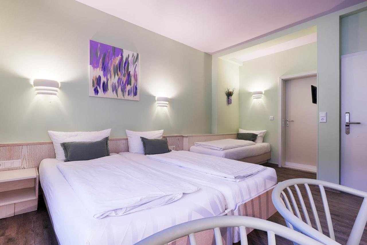 Hotel Kunterbunt In Wuerzburger Innenstadt Εξωτερικό φωτογραφία