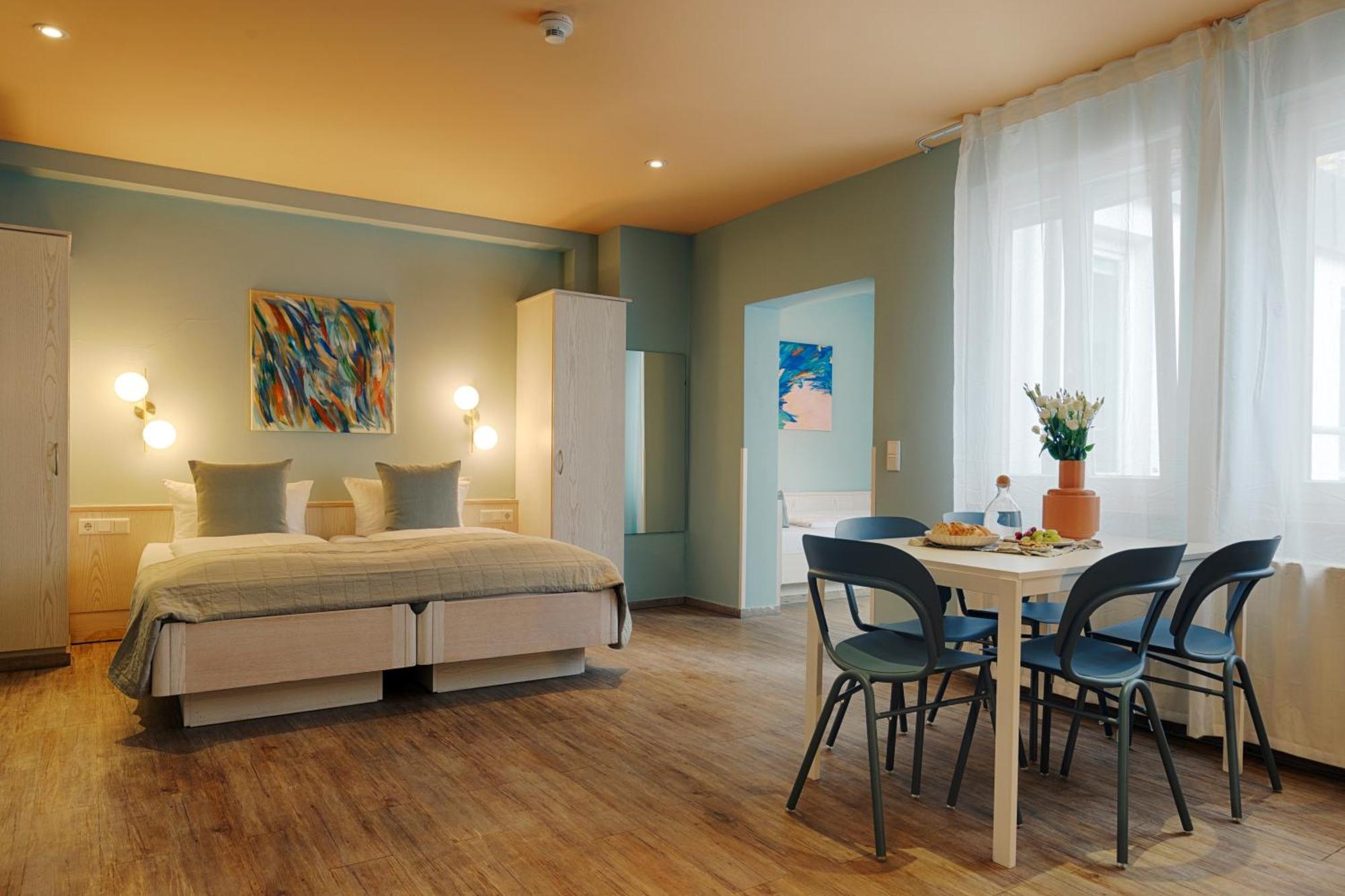 Hotel Kunterbunt In Wuerzburger Innenstadt Εξωτερικό φωτογραφία